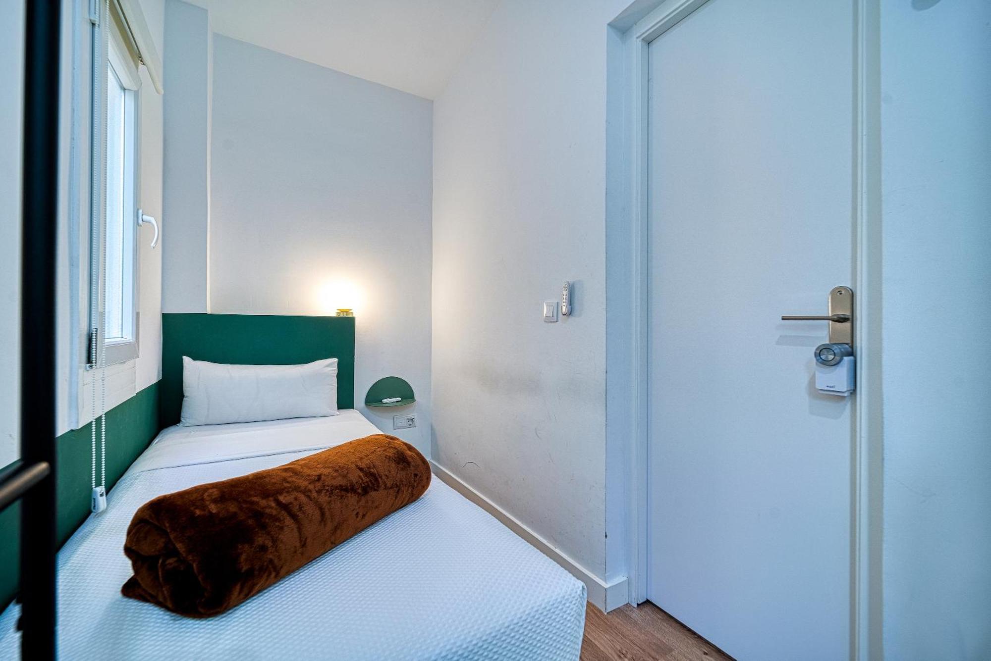 Angelitomad Hotel Madrid Luaran gambar